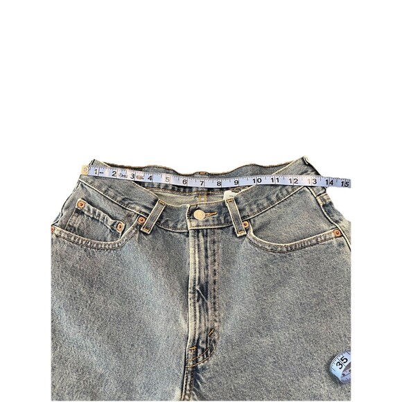 LEVI’S Vintage Y2K 550 Women’s Size 30 Regular Fit Denim Jean Shorts 8" Inseam - Picture 3 of 8